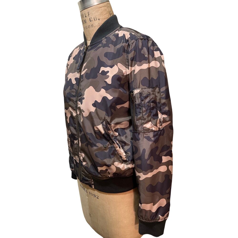Women’s Gap Camo Bomber Jacket Size S - Picture 3 of 10